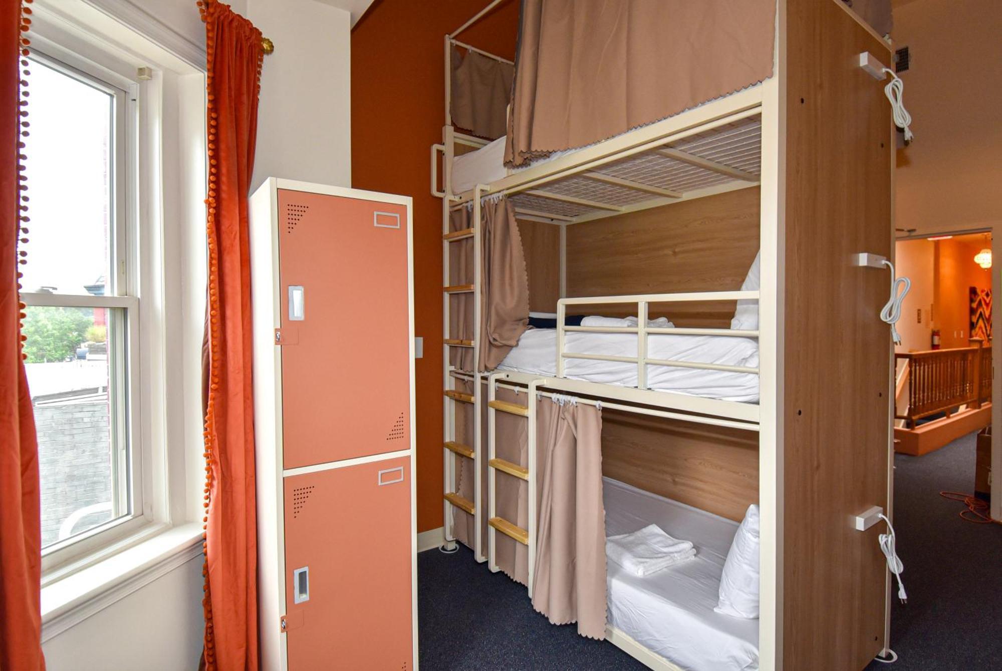 Auberge de jeunesse Caravan Dc